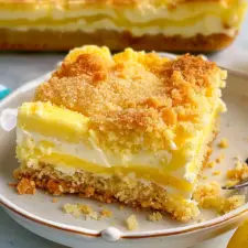 Lemon Cream Cheese Dump Cake Recipe: Easy and Delightfully Sweet